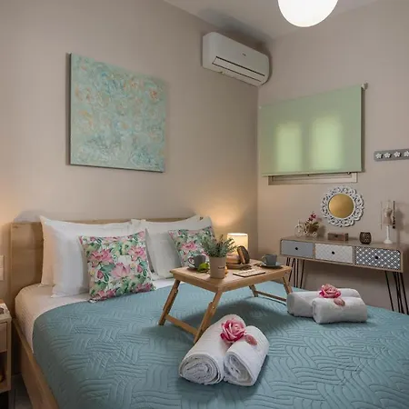 Elegant By The With Comforts Apartment Kolymbari