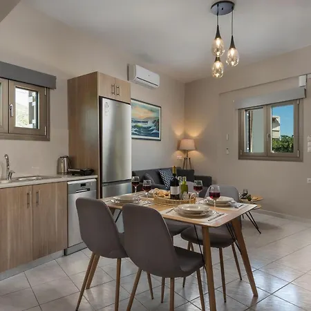 Elegant By The With Comforts Apartment